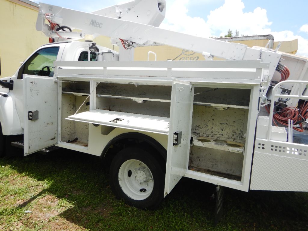 2004 Chevrolet C5500 - Photo 10