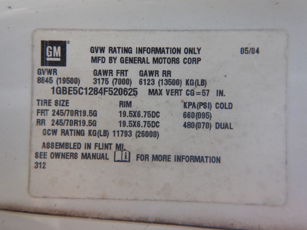 2004 Chevrolet C5500 - Photo 13