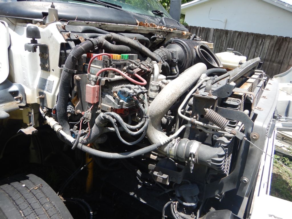 2004 Chevrolet C5500 - Photo 12
