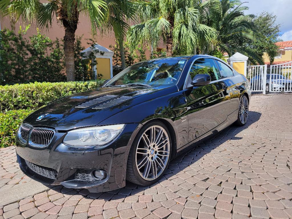 2012 BMW 3 Series 328i's photo