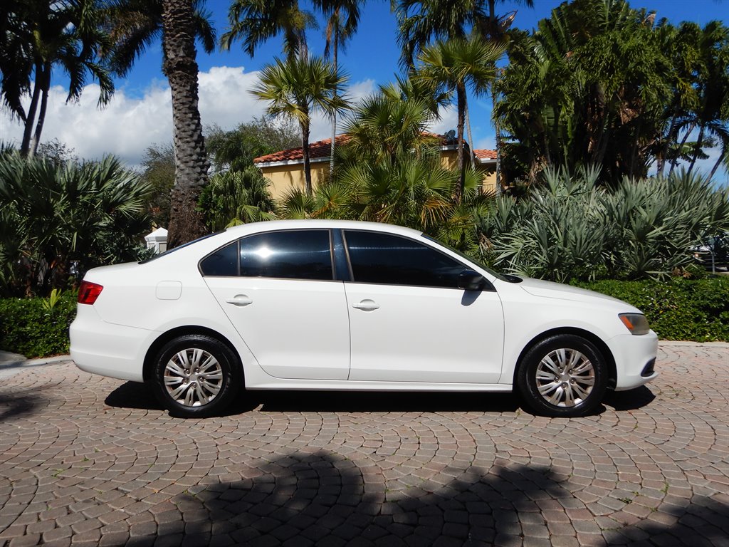 2012 Volkswagen Jetta S - Photo 6