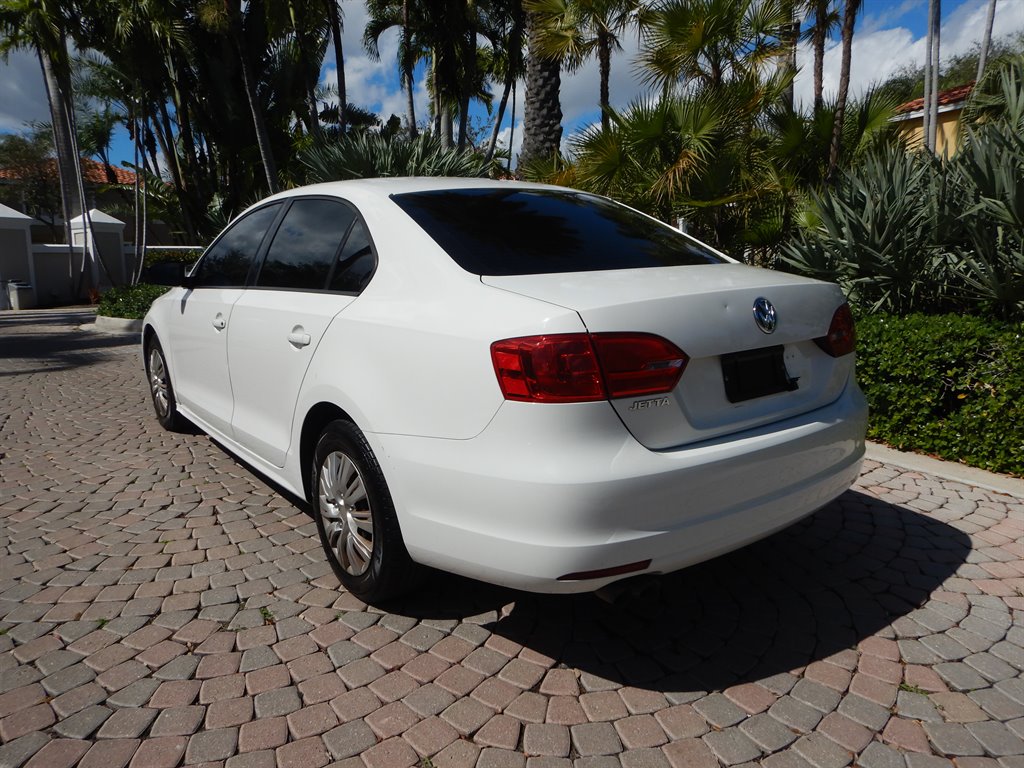 2012 Volkswagen Jetta S - Photo 11