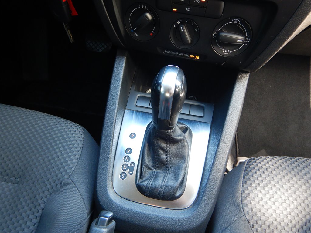 2012 Volkswagen Jetta S - Photo 30