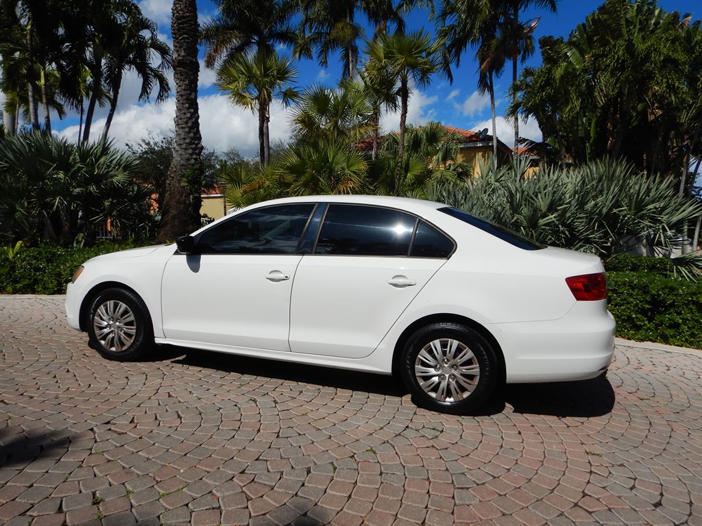 2012 Volkswagen Jetta S - Photo 13