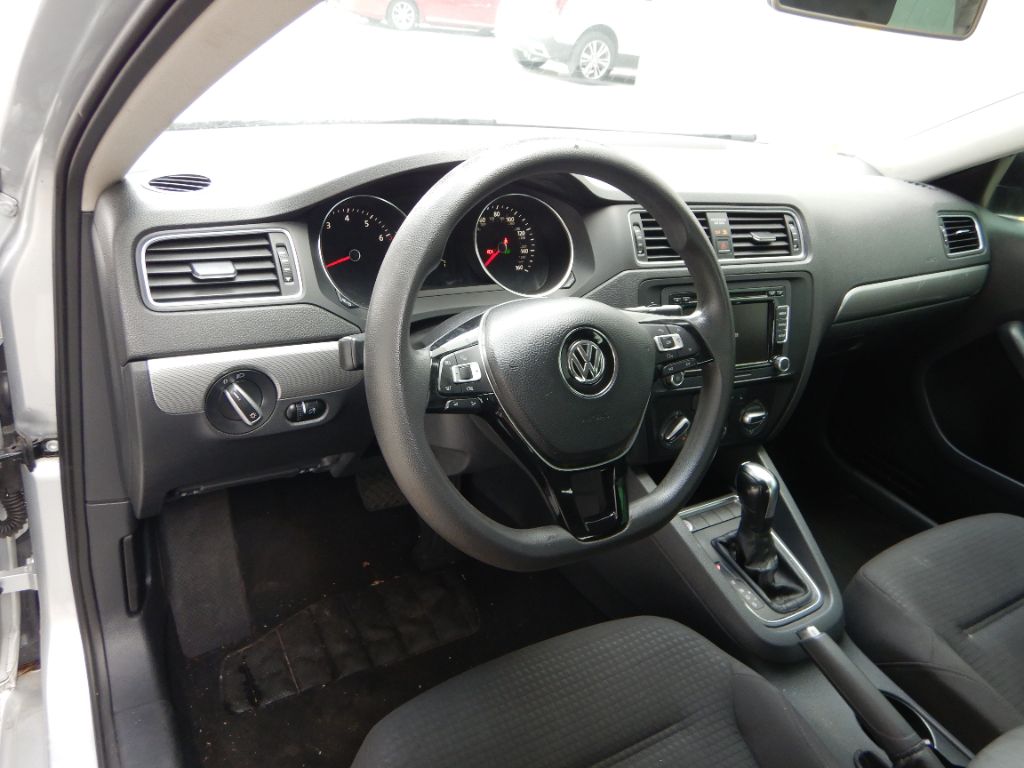 2015 Volkswagen Jetta SE - Photo 22