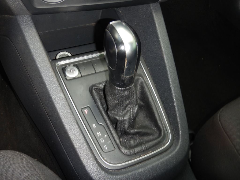 2015 Volkswagen Jetta SE - Photo 26