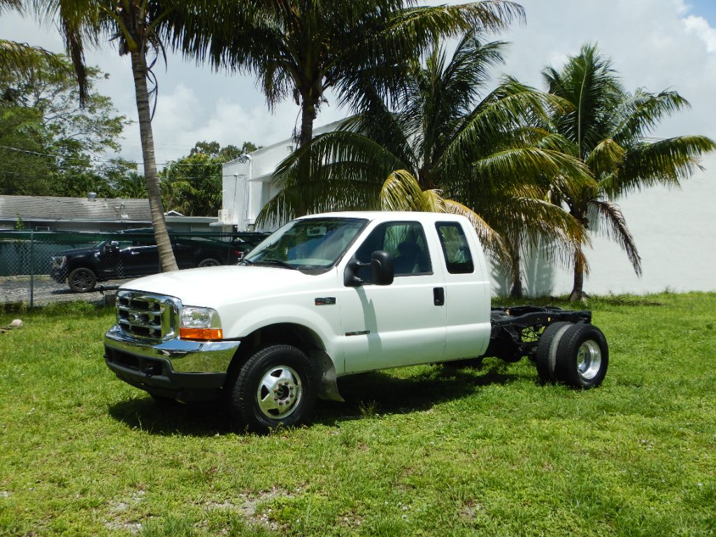 2002 Ford F-350 Super Duty XL